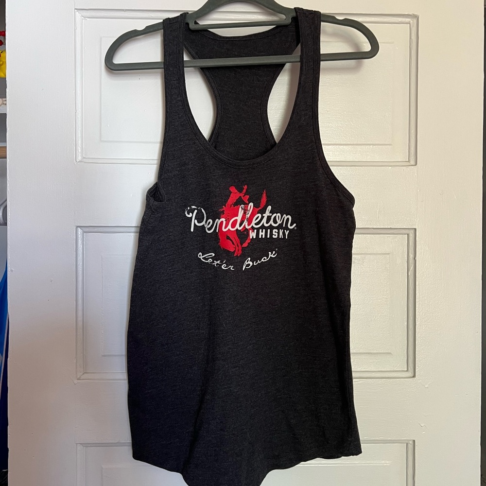 Pendleton Whiskey Let ‘we buck razorback